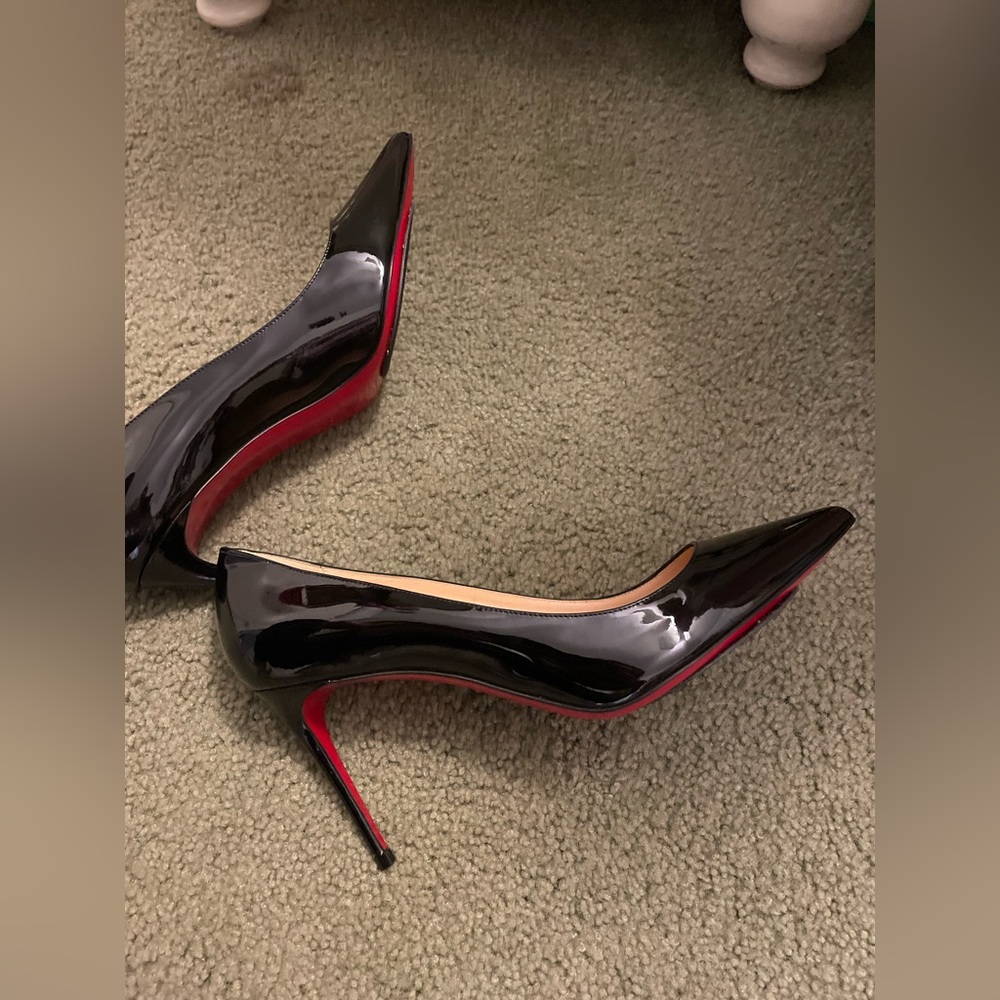 CHRISTIAN LOUBOUTIN Pigalle follies 85mm patent red sole pumps